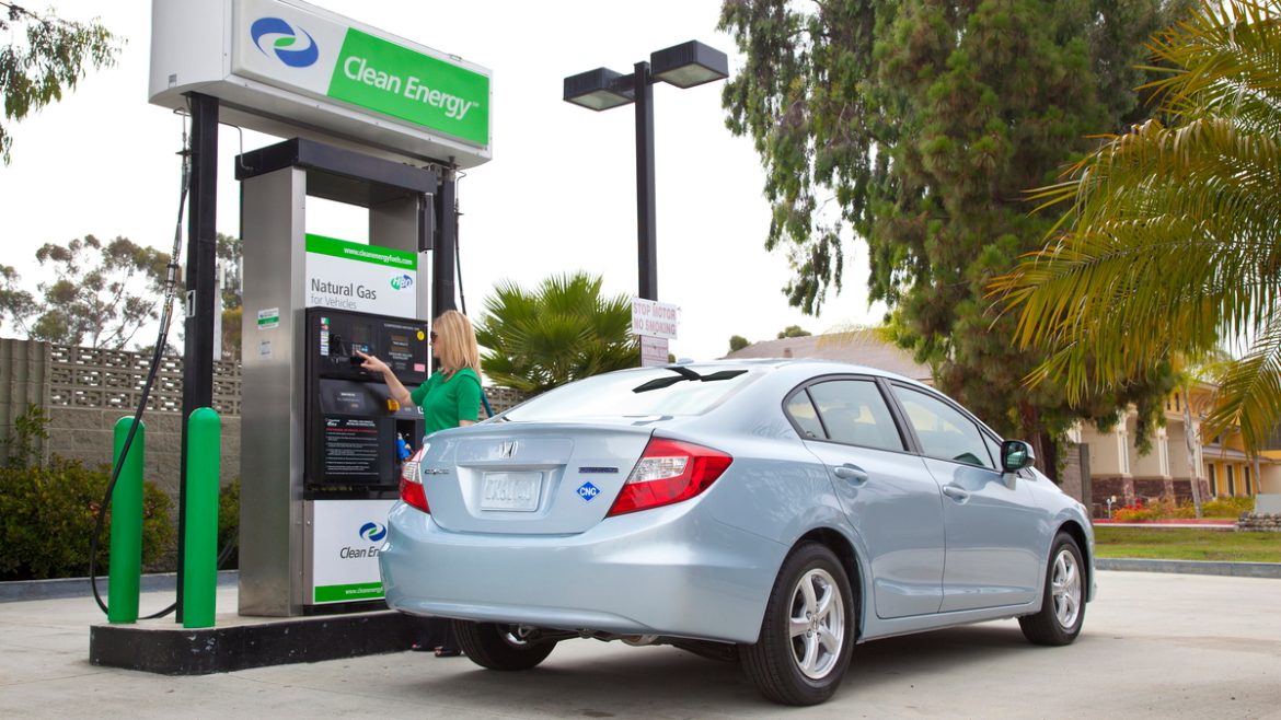 2012-honda-civic-sdn_100365620