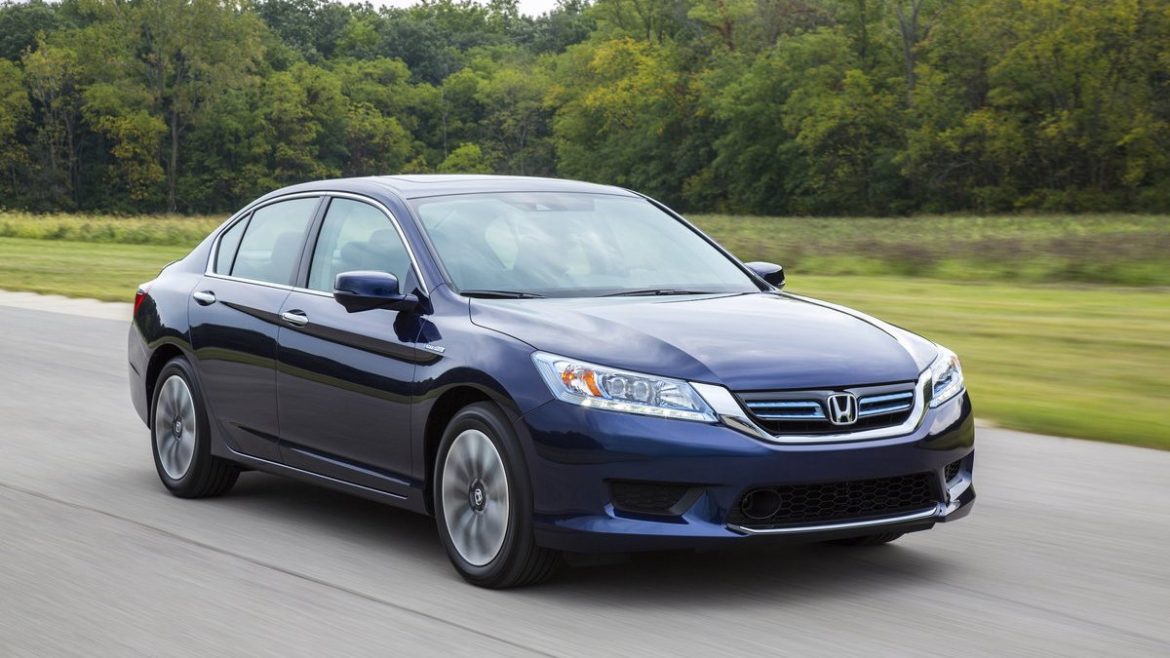 2014-honda-accord-hybrid_100442844
